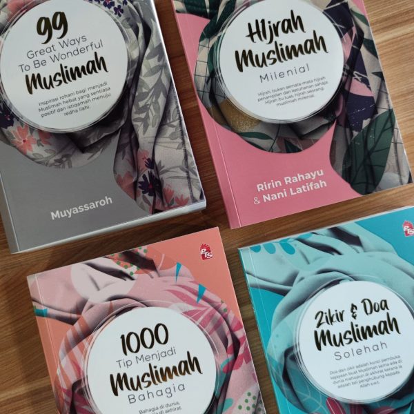 Ustazah Norhafizah Musa - Set 100% Muslimah